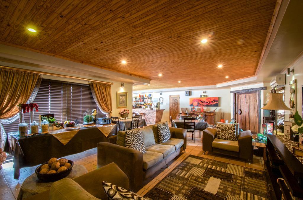 Aber Jetz Guesthouse Понгола Экстерьер фото